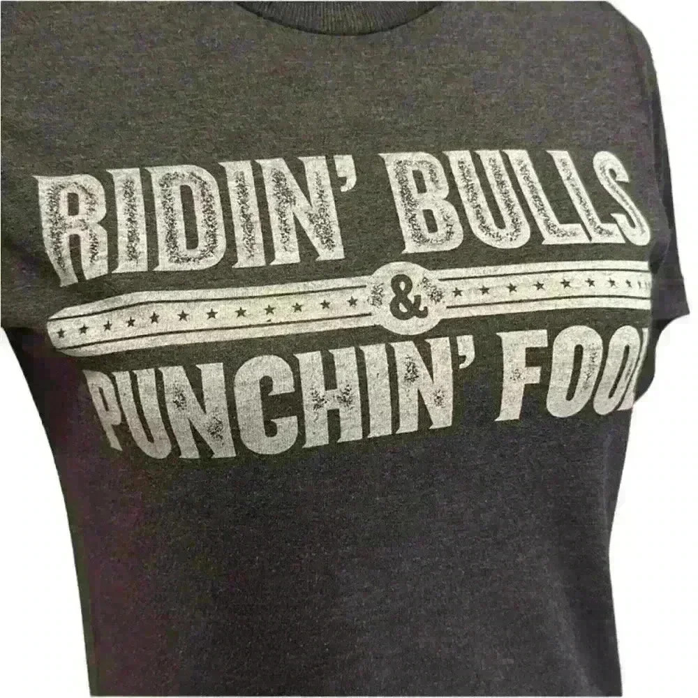 Ridin’ Bulls and Punching Fools t shirt size small - Picture 3 of 8